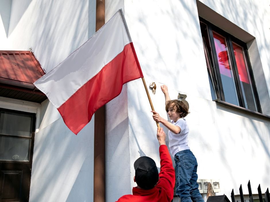 how-do-i-verify-my-work-permit-for-poland.jpg how-do-i-verify-my-work-permit-for-poland.jpg