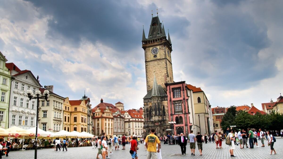 czech-republic-urges-refugees-from-ukraine-to-get-employed-or-lose-benefits czech-republic-urges-refugees-from-ukraine-to-get-employed-or-lose-benefits
