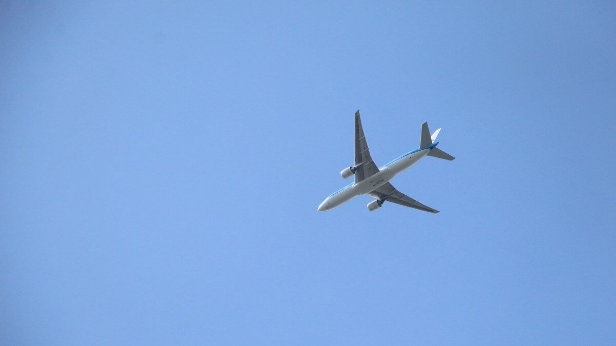 easyjets-it-malfunction-causes-the-cancellation-of-200-flights