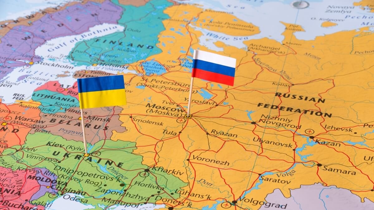 eu-foreign-affairs-chief-opposes-visa-ban-for-russians eu-foreign-affairs-chief-opposes-visa-ban-for-russians