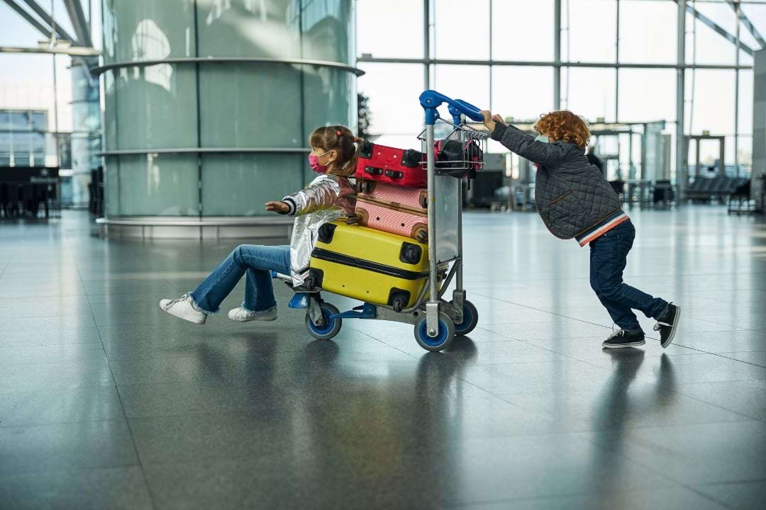 eu-urges-airlines-to-offer-free-cabin-luggage-access-to-all-travellers