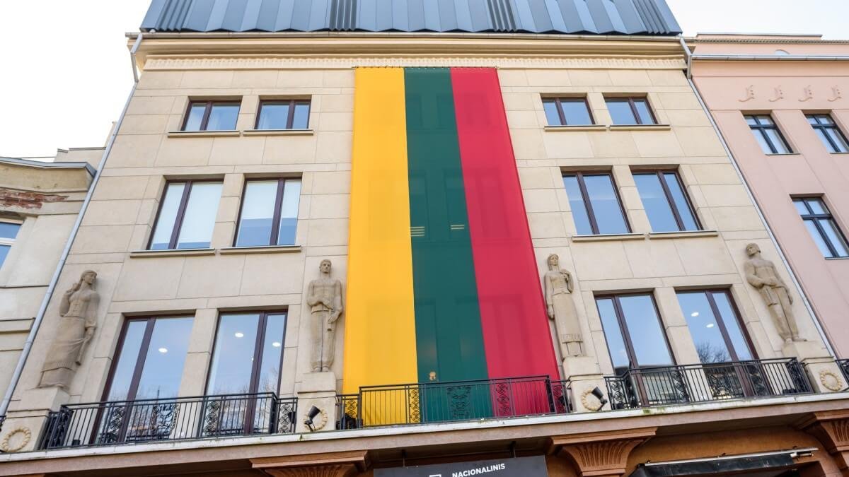 foreigners-purchasing-cars-in-lithuania-no-longer-need-to-follow-extensive-procedures