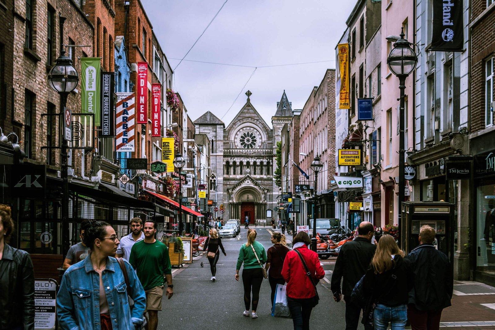 ireland-int-l-students-urge-for-visa-extension-while-the-country-faces-labour-shortage-for-summer-se