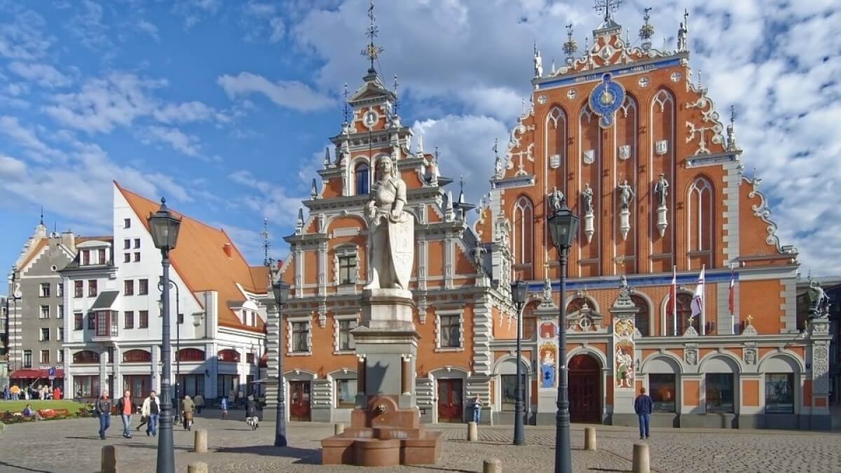latvia-registers-nearly-250k-visitors-in-june-twice-more-than-in-2021