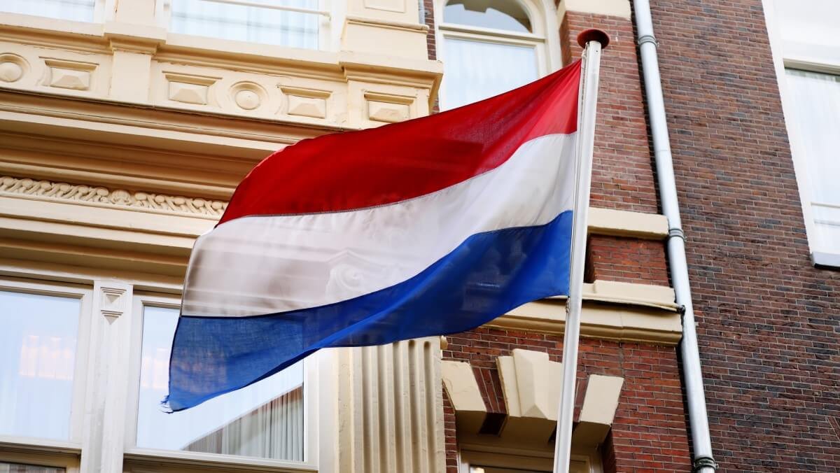 netherlands-starts-clearing-backlog-of-identification-and-registration-of-asylum-seekers