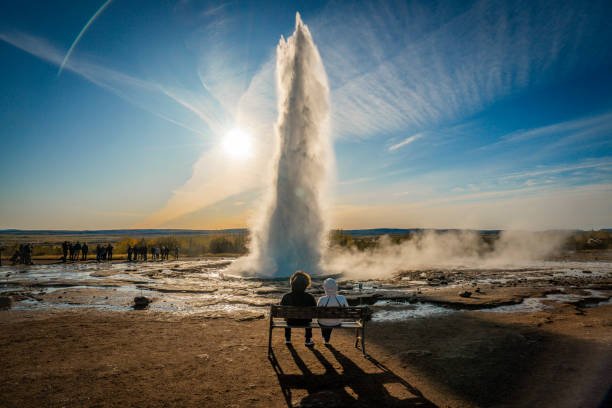 over-1000-tourists-entered-iceland-with-covid-19-travel-certificates-within-two-first-weeks-of-april over-1000-tourists-entered-iceland-with-covid-19-travel-certificates-within-two-first-weeks-of-april