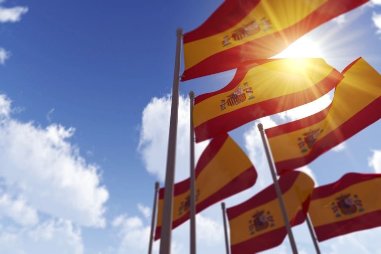 spain-to-provide-residency-and-work-permits-to-900000-undocumented-migrants-over-the-next-three-year spain-to-provide-residency-and-work-permits-to-900000-undocumented-migrants-over-the-next-three-year