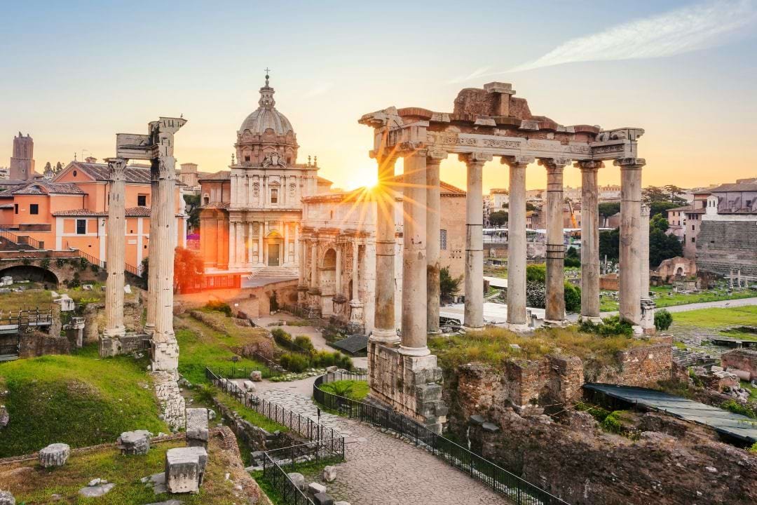 top-10-must-visit-historical-and-cultural-hotspots-in-europe